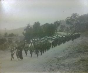 Coo-ees nearing Springwood (Photograph courtesy of Gilgandra Historical Society)