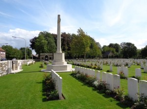 Menin Road South Military Cemetery, Belgium (Photograph: H. Thompson 29/8/2014)